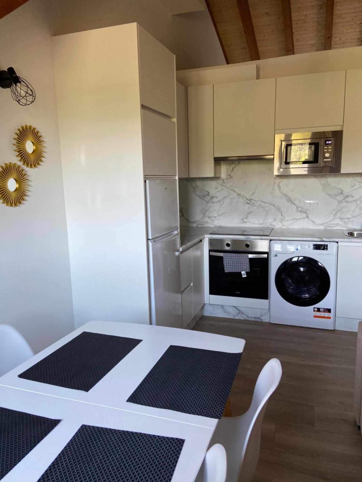 Reginita Apartamentos Arbo Eksteriør billede