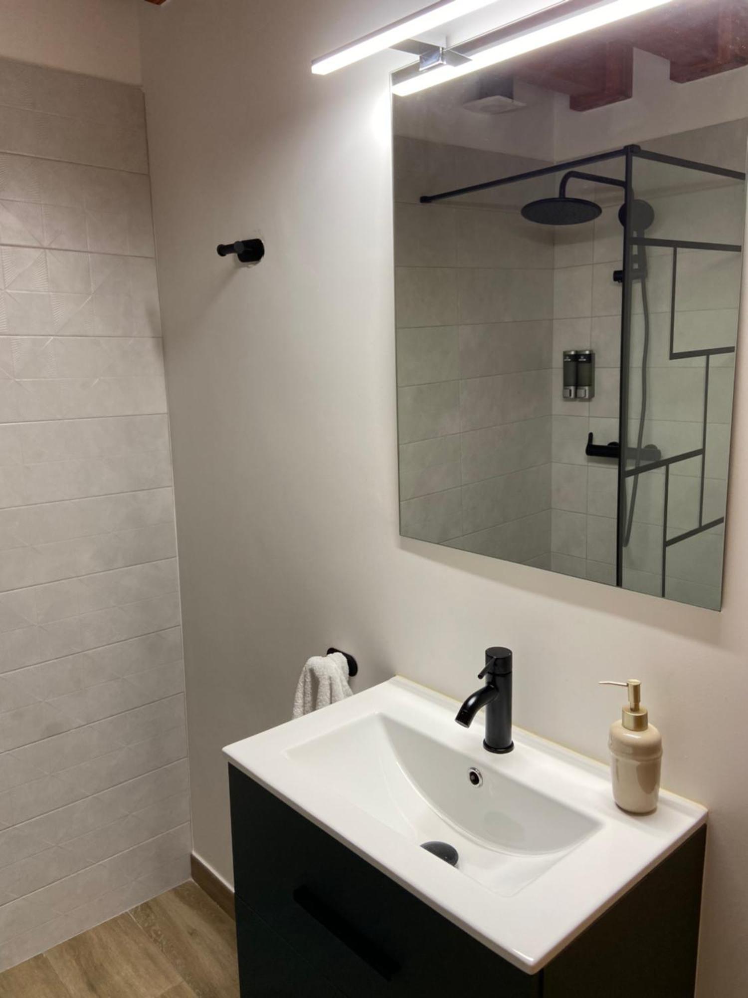 Reginita Apartamentos Arbo Værelse billede