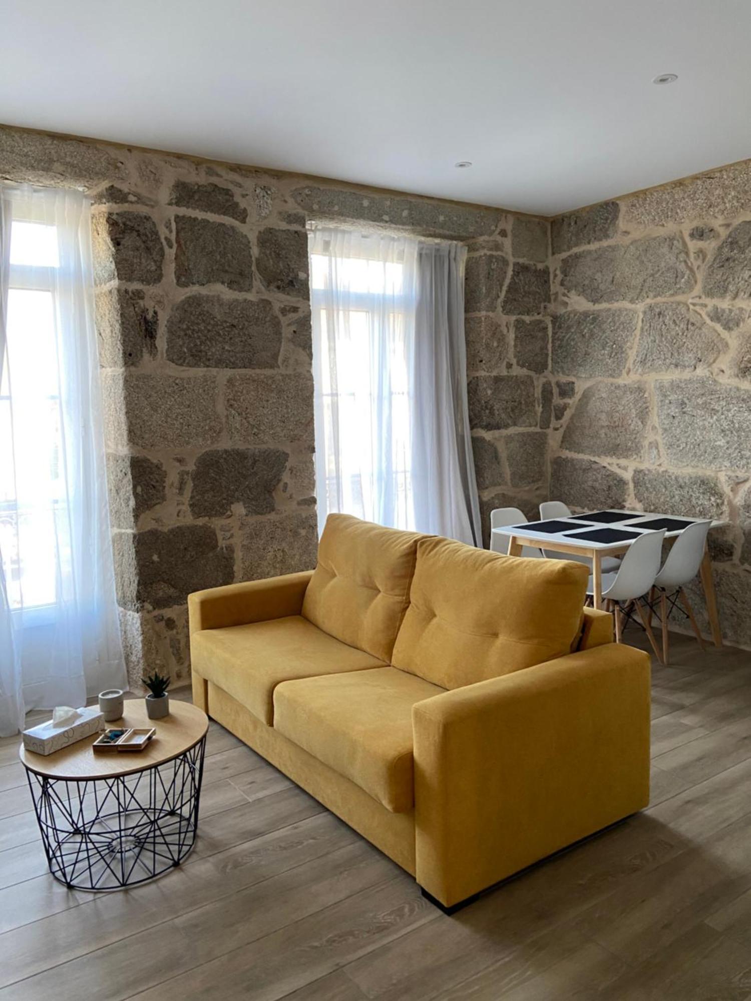 Reginita Apartamentos Arbo Eksteriør billede